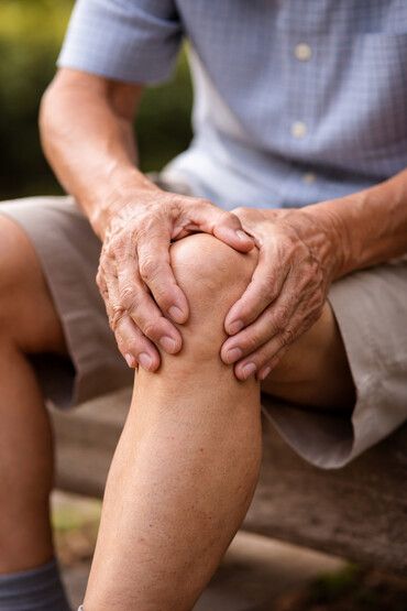 박형준 정형외과 교수가 ‘2026년 대한연골 및 골관절염학회 제9차 정기학술대회’에서 우수연제(Outstanding Abstract) 장려상을 받았다. [사진=고려대학교 안산병원]