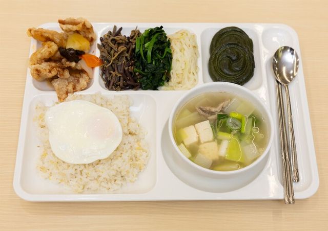 청와대 구내식당 특별 오찬 메뉴. [사진=청와대]