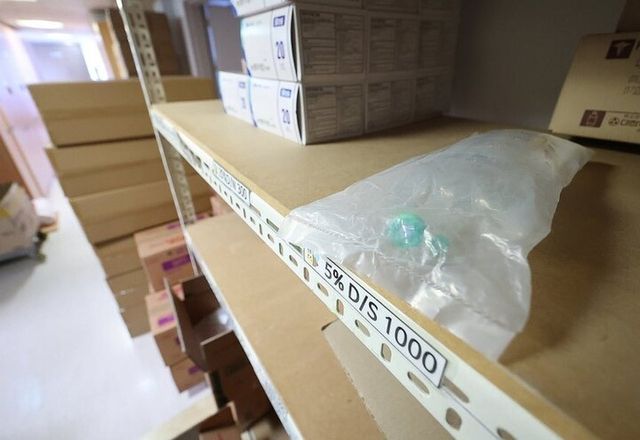 13일 제약바이오업계에 따르면 주요 제약사들은 과잉 주문을 제한하는 방식으로 공급 관리에 나서고 있다. [사진=연합뉴스]