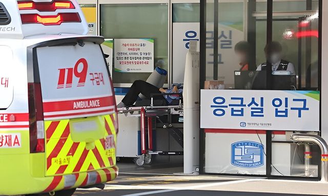 응급의료 공백이 단일 병원의 판단 문제가 아닌, 인력·배후진료·전달체계 전반의 문제로 확산되는 양상이다. [사진=연합뉴스]