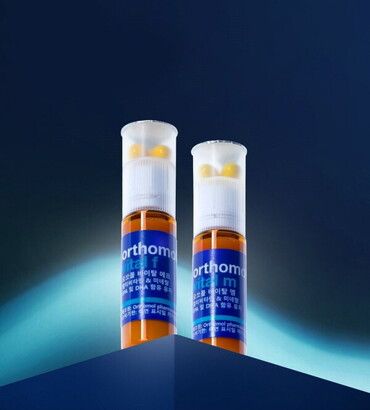  ‘오쏘몰(Orthomol)’이 마켓컬리에 공식 입점했다. [사진=동아제약]