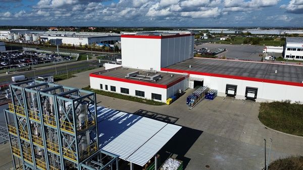 엔켐 폴란드 법인 전경. [사진=엔켐]