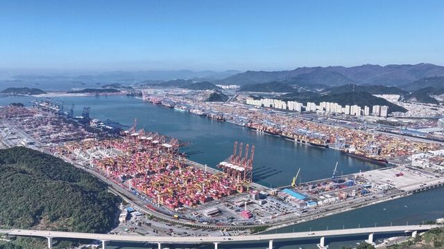 부산항 신항 전경. [사진=부산항만공사]