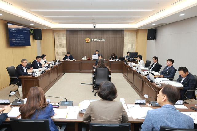 제436회 임시회 1차 건설농림위원회. [사진=충북도의회]