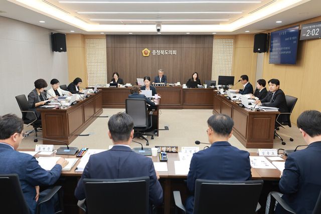 제436회 임시회 1차 과학경제위원회. [사진=충북도의회]