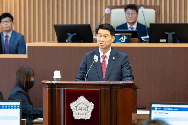 서대문구의회 이진삼 부의장 발언 모습. [사진=서대문구의회]