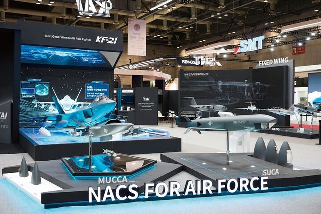 ADEX 2025에서 소개된 KAI 차세대 공중전투체계(NACS). [사진=KAI]