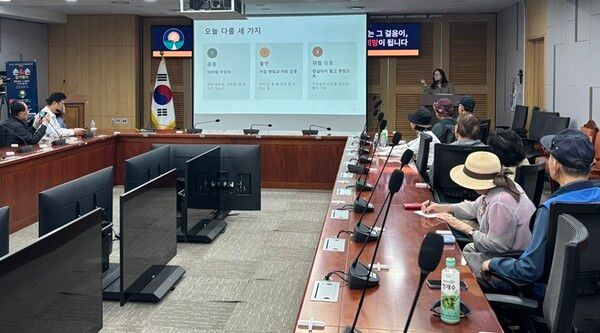 유수연 홍보이사는 일상 속에서 실천해야 할 파킨슨병 관리법을 꼼꼼하게 짚어주며 환자와 가족들의 궁금증을 해소했다.