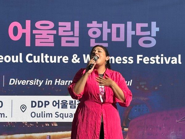 이날은 외국인 참가자들이 직접 준비한 K-POP 공연도 펼쳐졌다. 한국어 가사 한 소절 한 소절을 정성껏 부르는 모습에서 K-POP을 향한 남다른 애정과 열정이 고스란히 전해졌다.