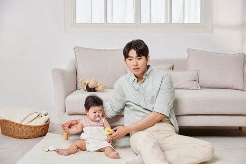 신생아 황달은 출생 직후 흔하지만 생후 24시간 이내 발생하거나 오래 지속되면 병적 황달을 의심해야 한다(사진=클립아트코리아).