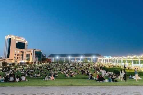 하늘마당 재개방