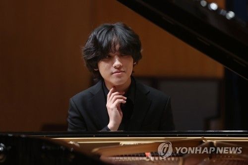 반 클라이번 콩쿠르 최연소 우승자 임윤찬, 앨범 발매