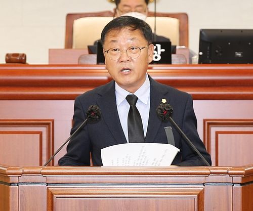  김남수 군의회 의원