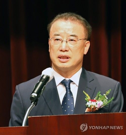 광주지방국세청장 시절의 이판식