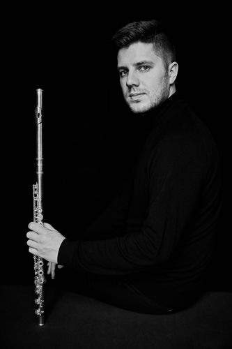 플루티스트 마트베이 데민