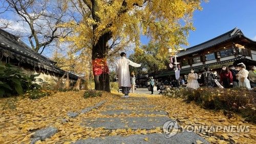 전주한옥마을의 가을