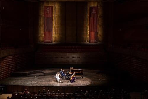'퀸엘리자베스 우승 선후배' 임지영·최하영, 벨기에서 첫 협연