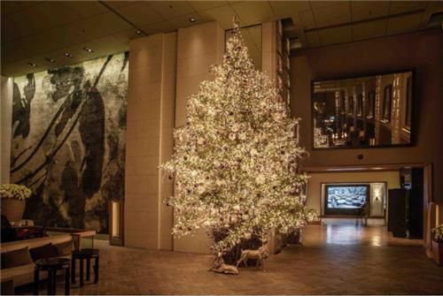 그랜드하얏트 서울 로비의 트리