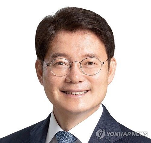 김수흥 국회의원