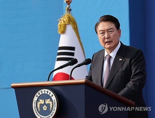 장진호 전투 기념행사에서 기념사 하는 윤석열 대통령