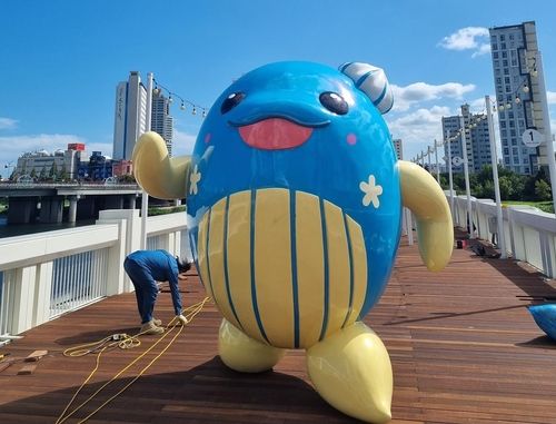 울산교에 설치된 장생이 조형물