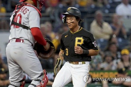 MLB 세인트루이스전 득점하는 배지환