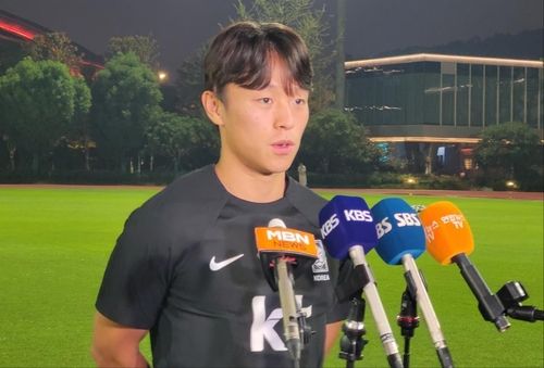 3일 훈련에 앞서 인터뷰하는 고영준