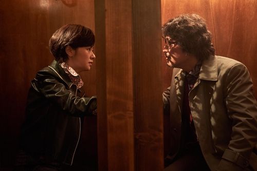 영화 '거미집'의 한 장면