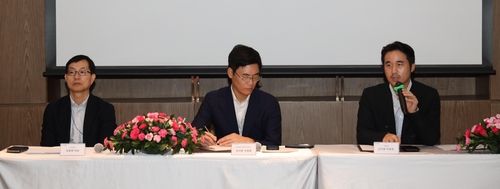 한세엠케이, 베트남 호찌민서 기업설명회 개최