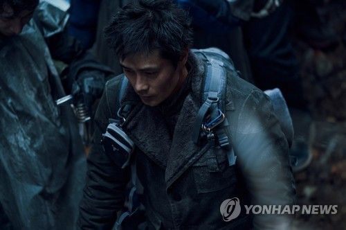 영화 '콘크리트 유토피아' 속 이병헌