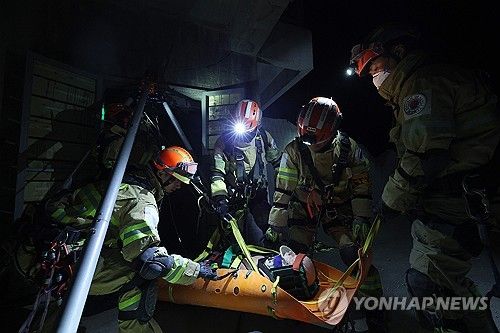 어둠속 신속한 구조