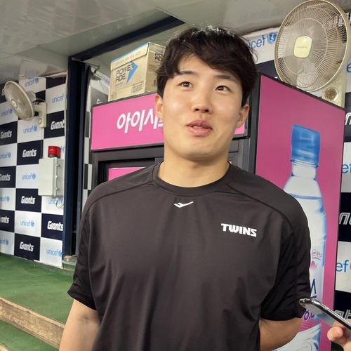 한국시리즈 출격 각오를 밝히는 LG 임찬규