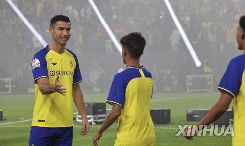 사우디 리그 알나스르에서 뛰는 크리스티아누 호날두