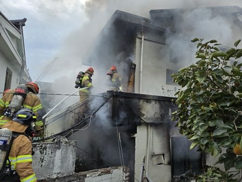 불에 탄 광주 주택