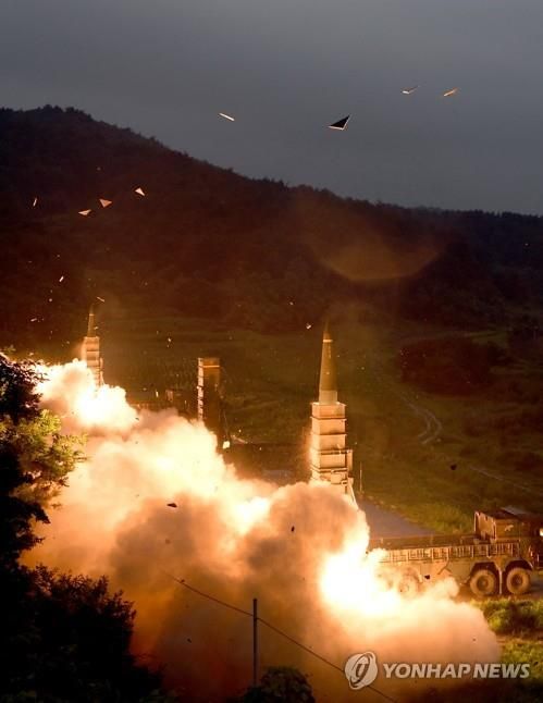 전략사가 지휘할 현무-2 미사일 발사 장면