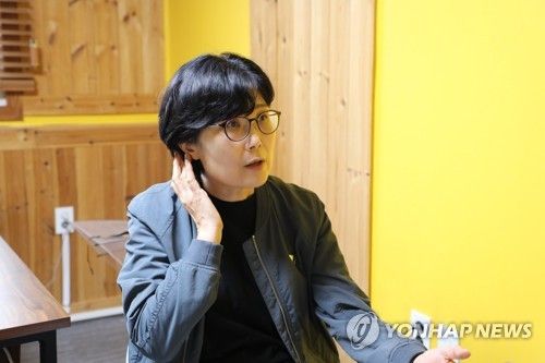 연합뉴스와 인터뷰 중인 전진경 대표