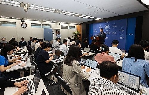 '라임 사태' 새 국면…국회의원 특혜성 환매·횡령 등 추가 적발