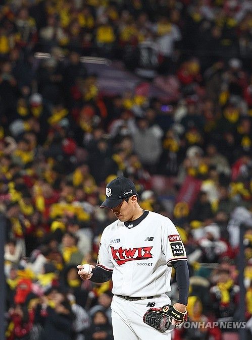 김재윤 '망연자실'