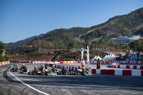 2023 대한자동차경주협회(KARA) 카팅 코리아 챔피언십 5라운드 경기 장면