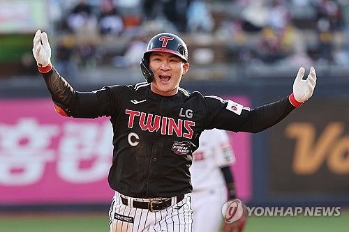 3점 홈런 터뜨린 오지환