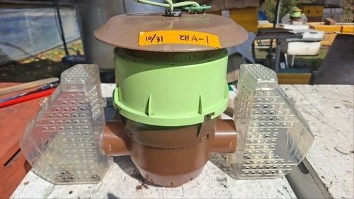 등검은말벌 포획기