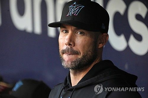 MLB 내셔널리그 올해의 감독상 수상자인 스킵 슈메이커 마이애미 감독