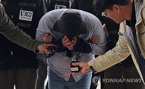 택시 기사 살해 용의자 아산경찰서 압송
