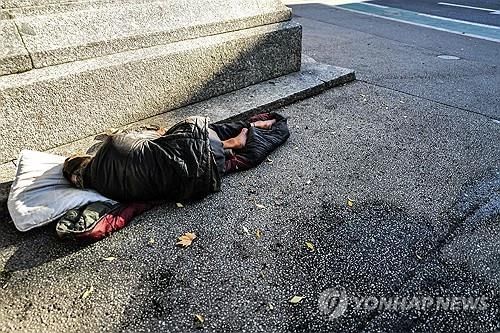 프랑스 남부 툴루즈 거리에 사는 한 노숙인.