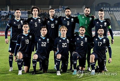 핀란드 전을 앞둔 산마리노 선수들