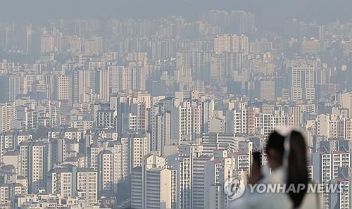 서울 남산에서 내려본 서울 아파트단지. [연합뉴스 자료사진]