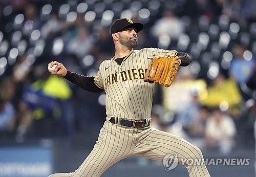 신시내티와 계약한 닉 마르티네스