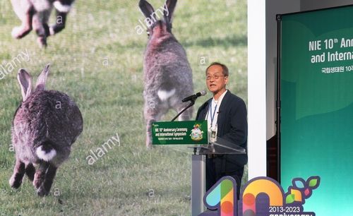 지난 2일 국립생태원 창립 10주년 국제학술 심포지엄에서 기조연설 하는 최재천 이화여대 석좌교수 [국립생태원 제공. 재판매 및 DB 금지]