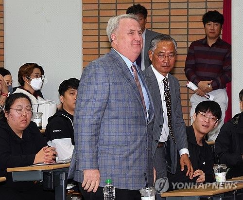 이준석과 만나지 못한 인요한