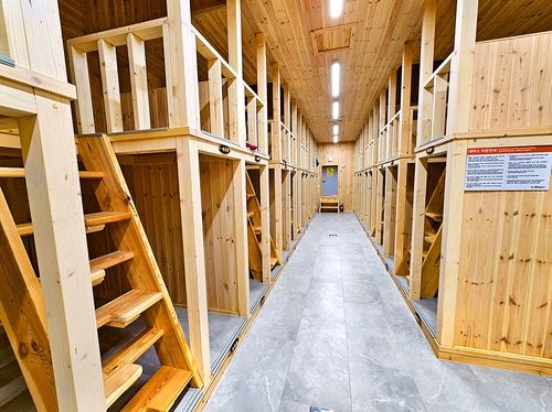 희운각대피소 내부[사진/백승렬 기자]